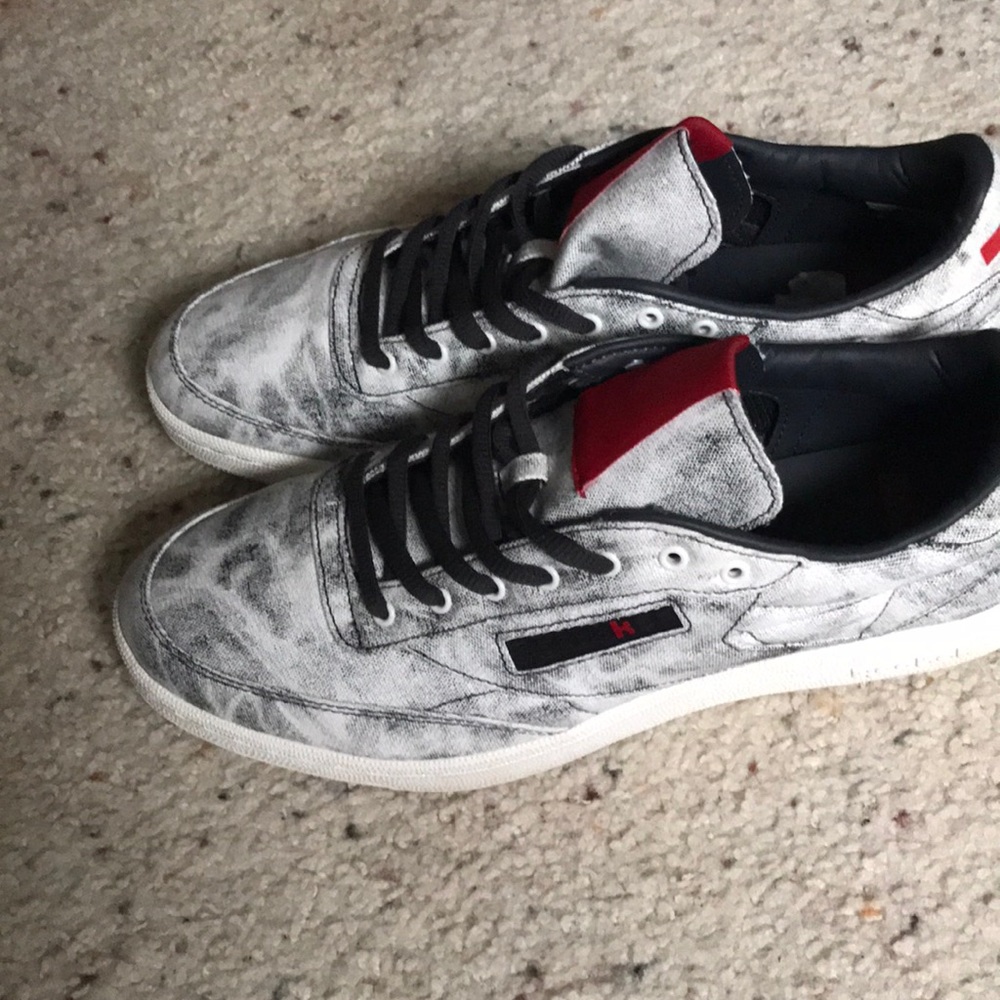 Kendrick Lamar rebock classics